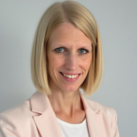 Dr Elisabeth Farhat