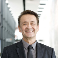 Dr Oliver Florica